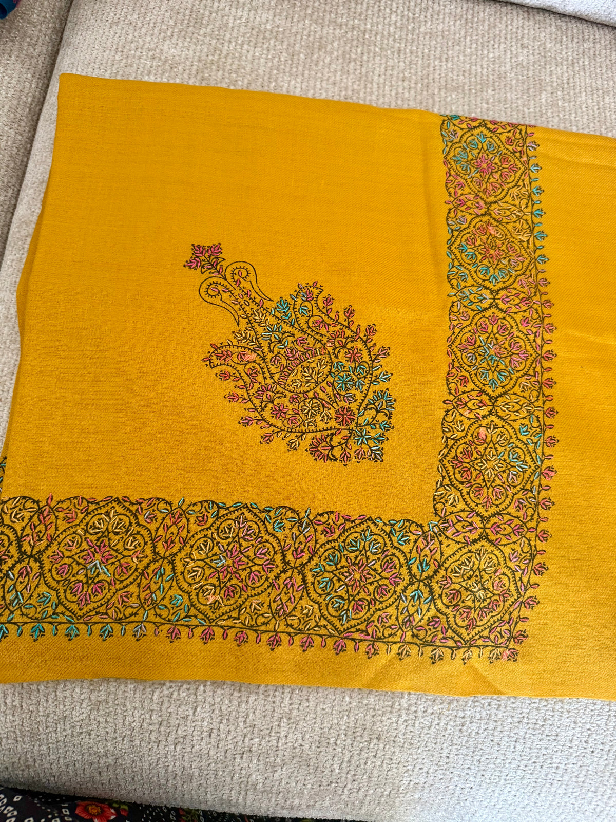 The Urooj (small motif)